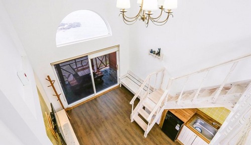 Room (B 202 (Duplex))