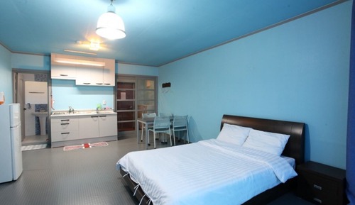 Room (Complex E (Room with Bed) - 1)