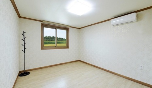 Room (Daechae (Building C101 Group))