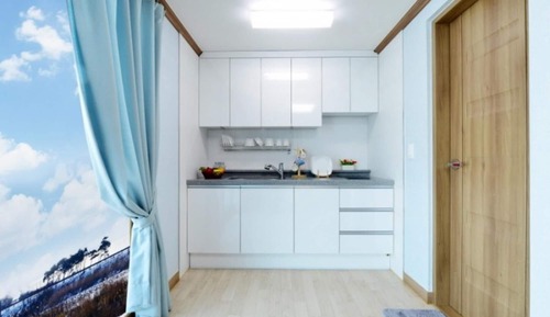 Room (Adamchae (A-102))