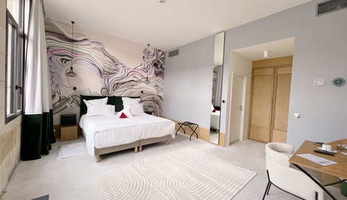 Executive Double Room, 1 King Bed, Courtyard Area