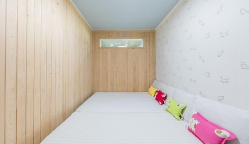 Room (King Special Price Room 202 (Indoor P)