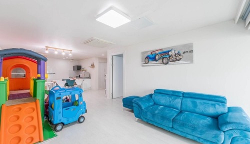 Room (King SpecialRoom 301 (Two Bedroom Out)