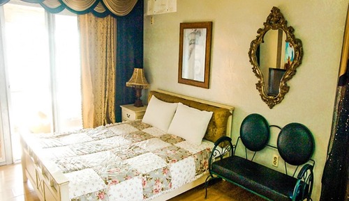 Room (Harmony)