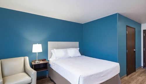 Standard Room, 1 King Bed, Non Smoking