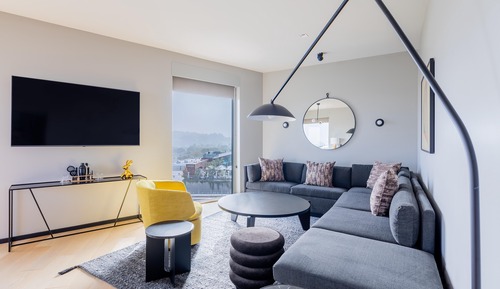 Suite (Penthouse)
