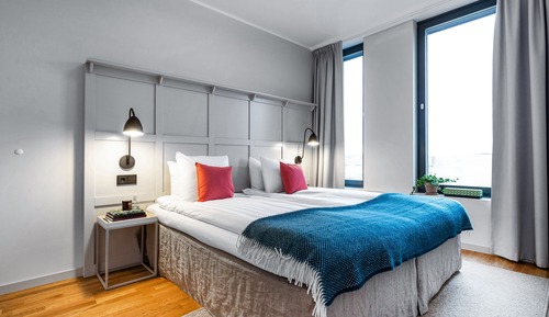 One Bedroom Apartment