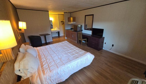 Standard Double Room, 1 King Bed