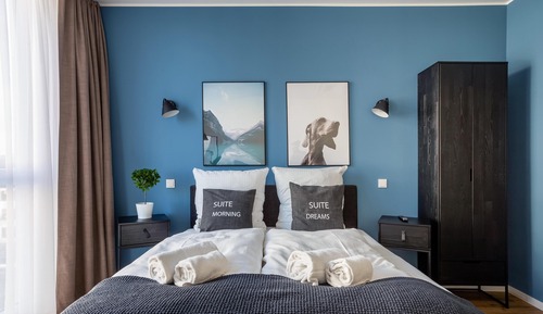 Suite M