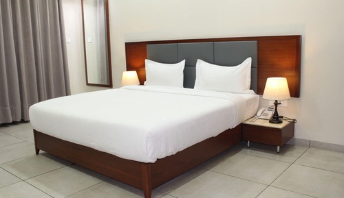 Deluxe Studio Suite