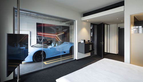 Car Suite