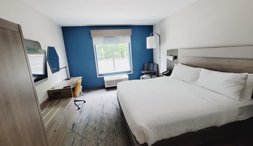 Standard Room, 1 King Bed, Accessible (Communication)