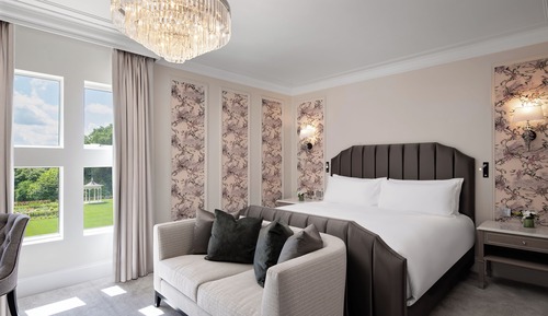 Luxury Two Bedroom Corner Suite