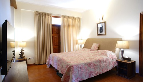 Deluxe Apartment (1BHK)
