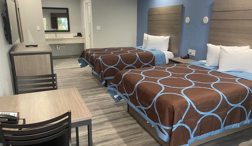 Standard Double Room, 2 Queen Beds