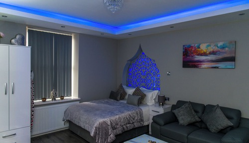 Superior Suite, Ensuite (First Floor Front Flat)