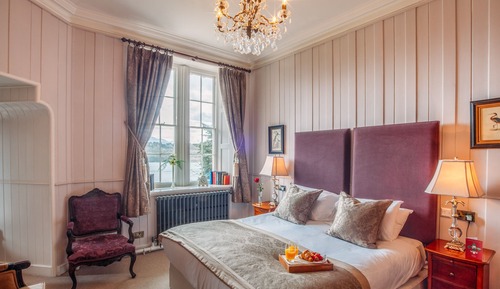 Chateau Suite