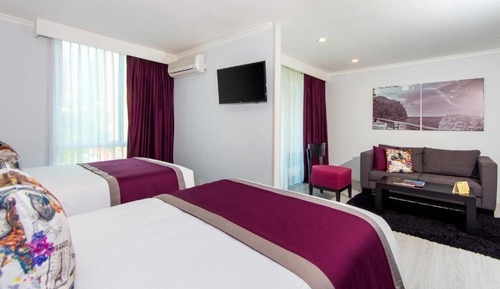 Premium Twin Room