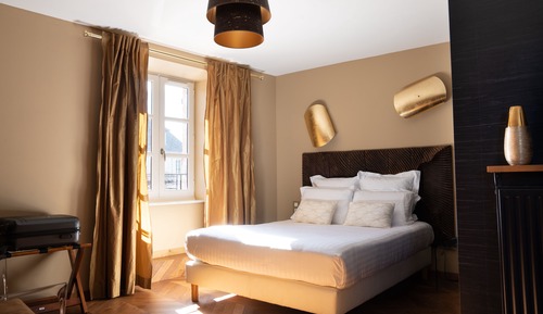 Junior Double Room