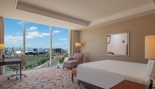 Deluxe Room, 1 King Bed (Grand, City)