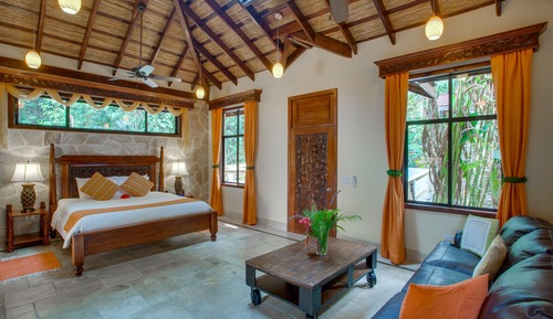 Creekside Cottages