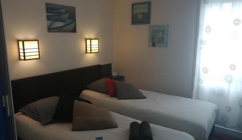 Standard Room, 2 Twin Beds