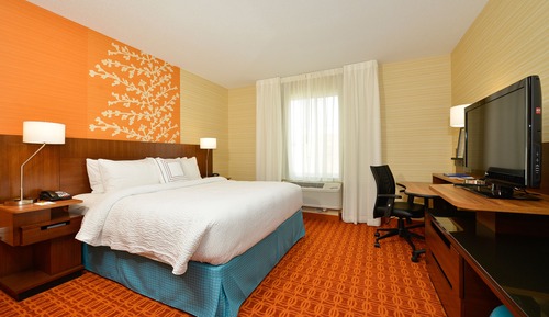 Room, 1 King Bed, Non Smoking (Hearing Accessible)