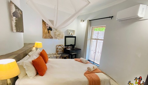 Standard Room, 1 Queen Bed, Ensuite