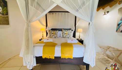 Luxury Room, 1 Queen Bed, Ensuite, River View
