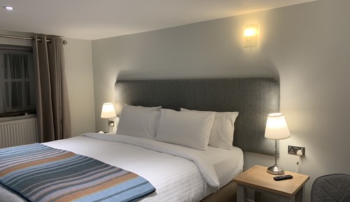 Double or Twin Room, Ensuite, Courtyard View