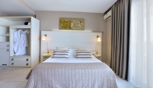 Standard Triple Room, Sea View