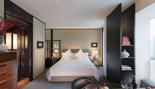 Superior Room, 1 King Bed