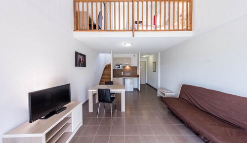 Villa Mezzanine 2 People