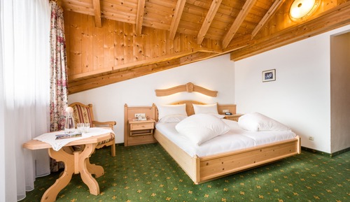 Classic Double Room