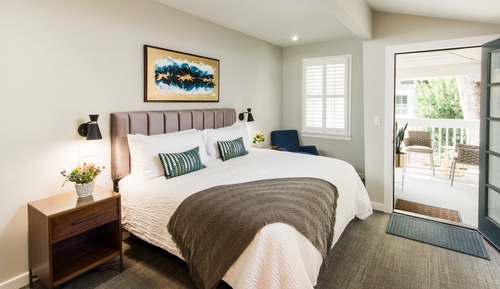 Hillside King Room 