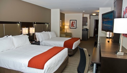 Suite, 2 Queen Beds, Accessible (Communication)