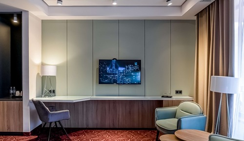 Executive Room, 1 King Bed, Non Smoking, Balcony