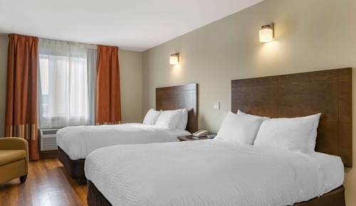 Suite, 2 Queen Beds, Non Smoking