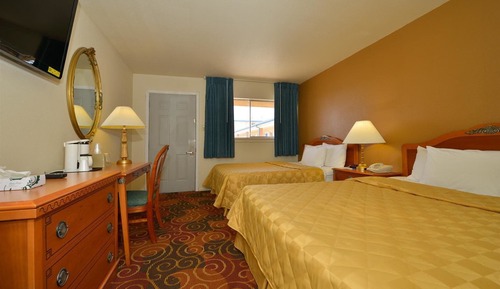 Room, 2 Queen Beds, Non Smoking