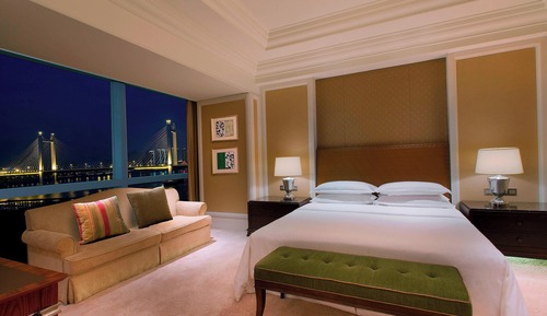 Deluxe Room, 1 King Bed