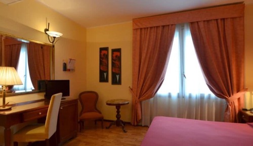Basic Double or Twin Room