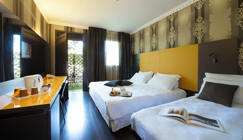 Superior Triple Room