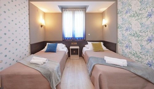 Basic Double Room