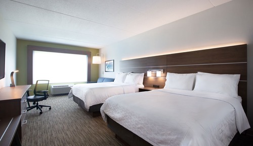 Suite, Multiple Beds