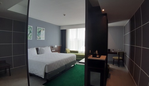 Grand Deluxe Room
