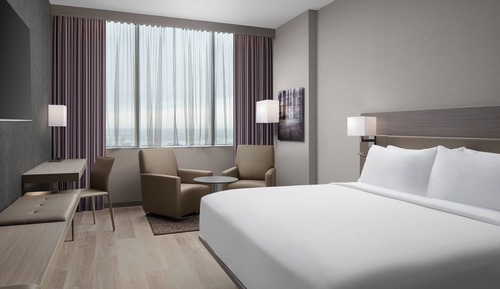 Standard Room, 1 King Bed
