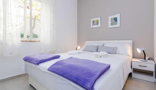 Double Room (Double Room-1)