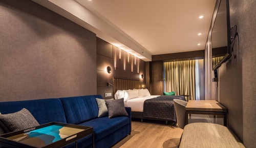 Premium Triple Room