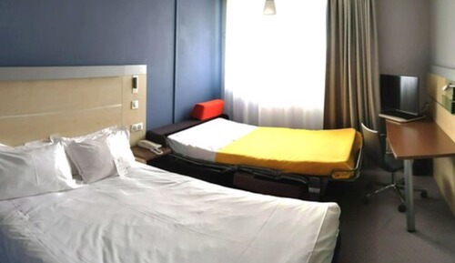 Classic Triple Room