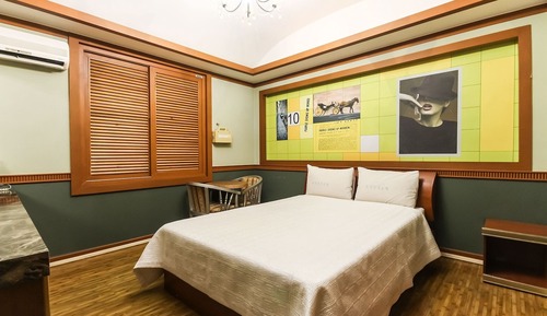 Room (Standard Room)